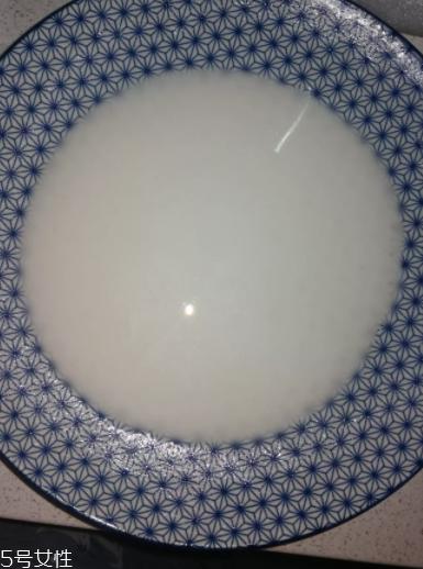 自制凉皮的简单做法 超详细自制凉皮方法