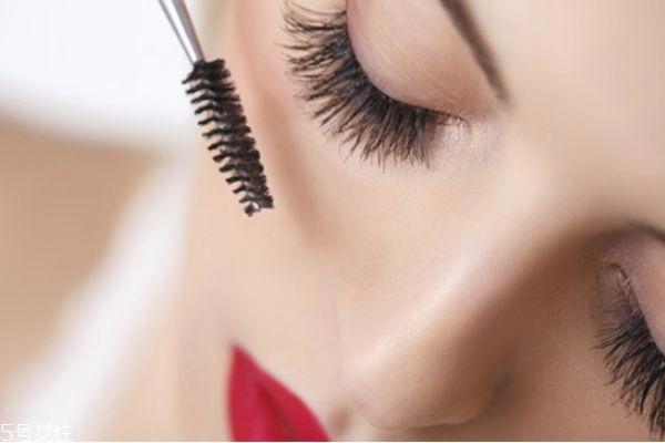长期种睫毛会怎么样 种植眼睫毛的危害