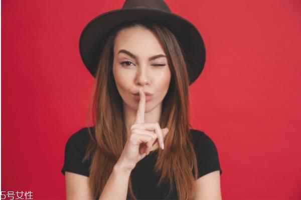 用什么洗脸可以祛痘 洗脸水加什么祛痘