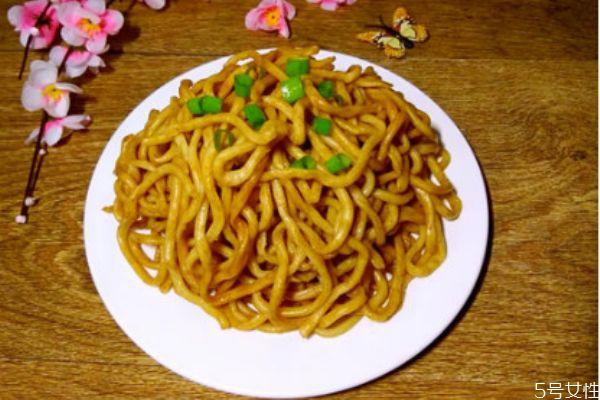 在家如何自制热干面 热干面的做法