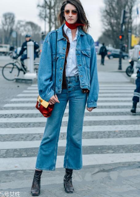 牛仔外套怎么搭配？这样穿绝对够靓够有型