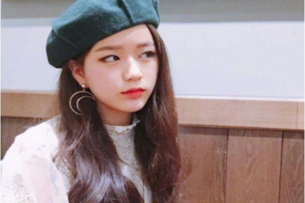 2019长发烫发发型图片 韩版女神长卷发