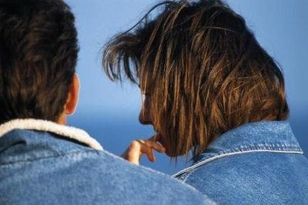 女生怎么样搭讪心仪的男生 女生主动搭讪男生技巧
