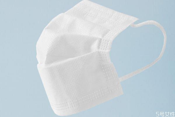 一次性口罩怎么消毒 为什么口罩不能喷酒精