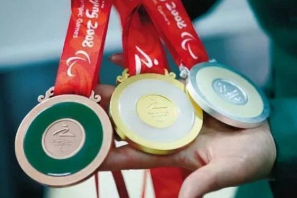 东京奥组委或调查金牌掉皮事件 奥运会金牌是不是纯金的