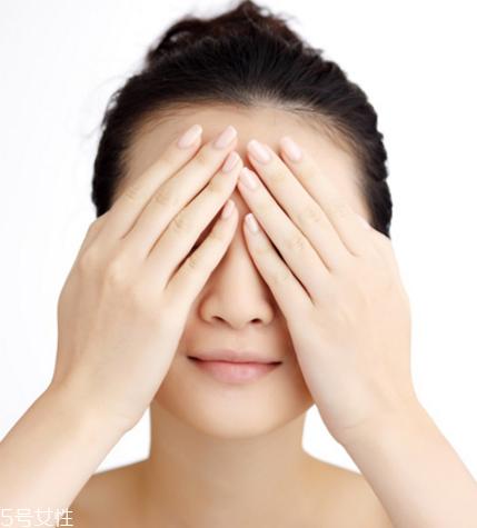 黑眼圈怎么去除既简单又容易 去黑眼圈小妙招