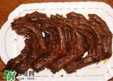 周黑鸭是怎么做的?周黑鸭的做法
