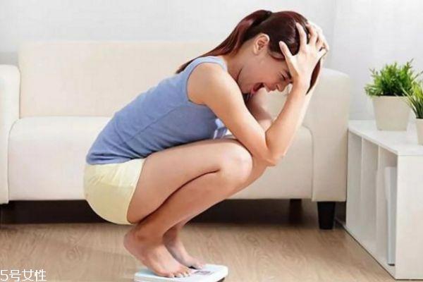 肥胖纹是什么 肥胖纹怎么来的