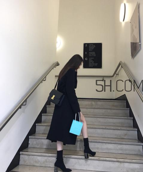 zara衣服一般多少钱？zara衣服贵吗？