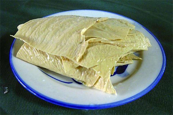 豆腐皮怎么炒好吃 豆腐皮热量