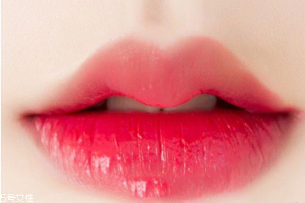 甜美少女妆容怎么画 韩式清新少女妆画法