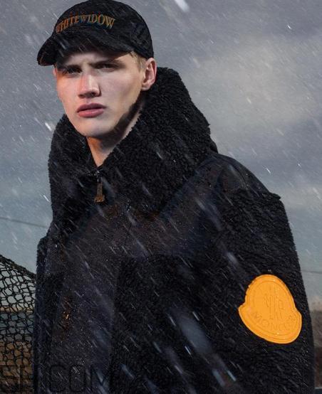moncler羽绒服多少钱?moncler羽绒服价格