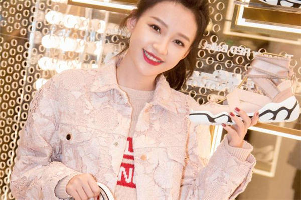 朝天鼻怎么矫正 朝天鼻整形手术过程