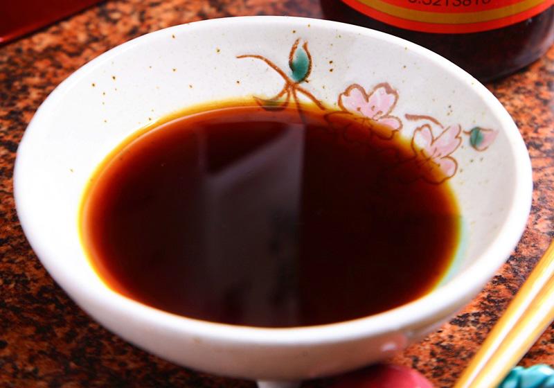 酱油和生抽老抽的区别 酱油的种类介绍