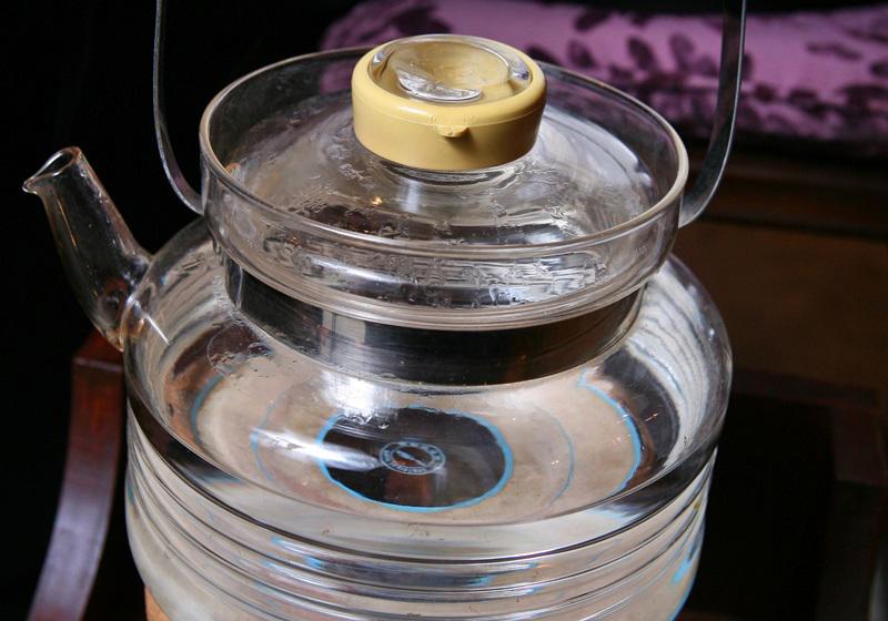 泡茶水温多少度合适 泡茶用多少度的水好