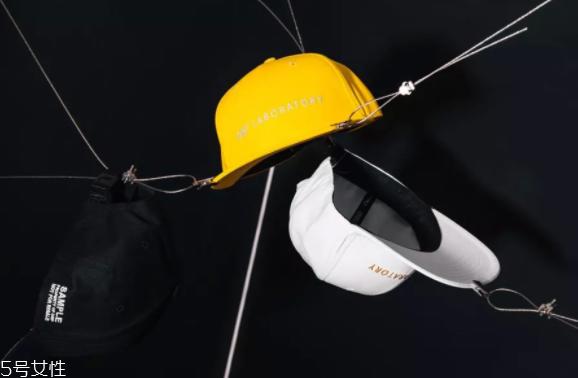 嘻哈风格服装怎么搭？如何穿出复古嘻哈风