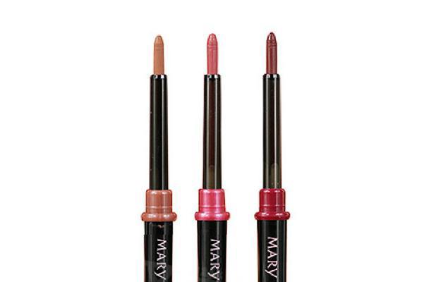 唇线笔怎么使用 唇线笔哪个牌子好用