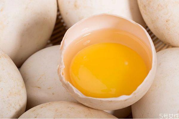 鹅蛋有什么营养价值呢 吃鹅蛋有什么好处呢