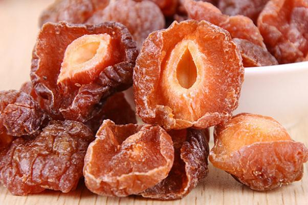 话梅要怎么吃 减肥的人能吃话梅吗