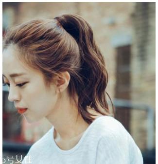 中长发怎么扎好看 中长发这样扎可爱又减龄