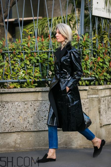 长款皮衣搭配什么裤子 长款皮衣搭配什么鞋子