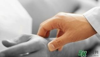 三伏贴贴在什么位置？三伏贴贴哪里？