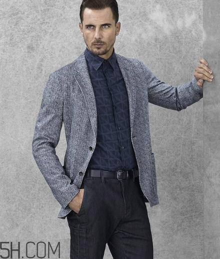 阿玛尼西装怎么样？阿玛尼定制西服好吗？