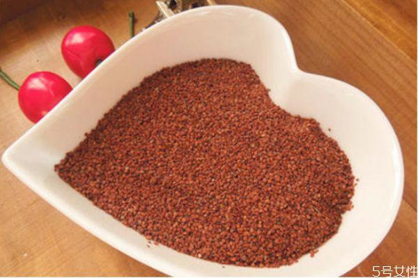 敷海藻面膜有什么好处 海藻面膜真的有效果吗