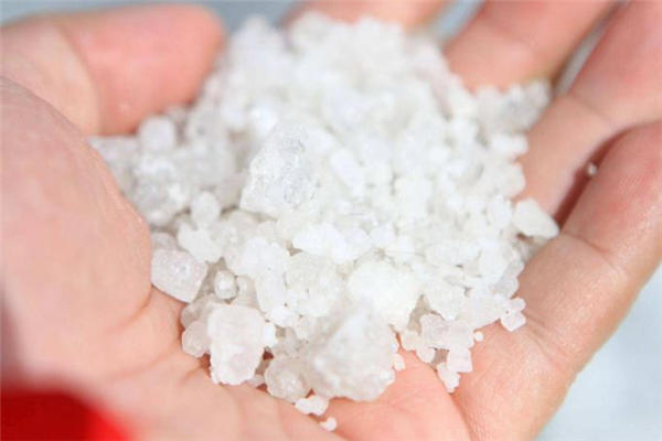 粗盐按摩能减肥吗 粗盐按摩可以瘦肚子吗