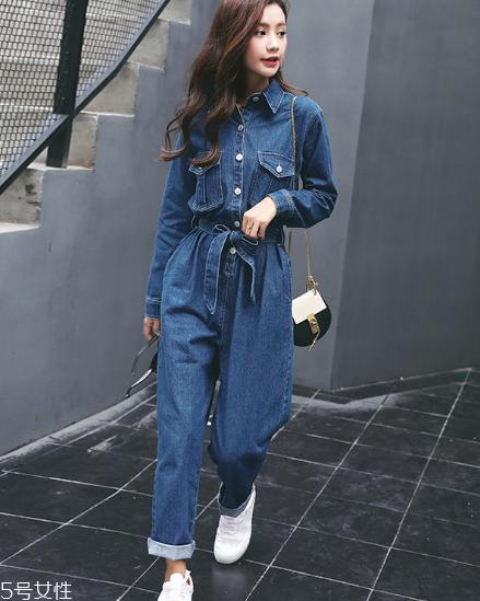 今年流行什么样的连体裤？今年最火的连体裤款式汇总