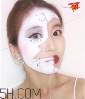破碎娃娃妆怎么化?万圣节破碎娃娃妆画法教程
