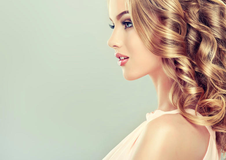 长脸型适合什么样的烫发型 长方脸适合的发型推荐