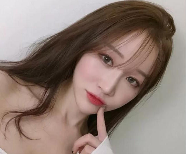长脸型适合什么样的烫发型 长方脸适合的发型推荐