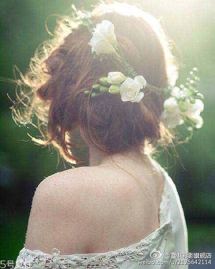 2018新娘发型新款式图片及详细步骤 浪漫的新娘发型