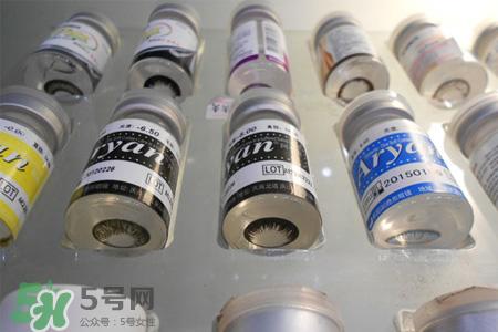 美瞳应该怎么戴？美瞳的正确戴法