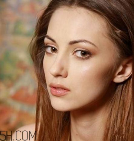 达拉斯隆鼻是什么材料？达拉斯隆鼻怎么样？