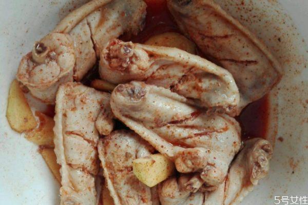 可乐鸡翅怎么做好吃 可乐鸡翅的简单做法