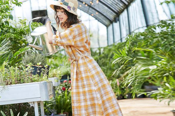 夏天穿什么样的长裙好看 仙女系长裙推荐