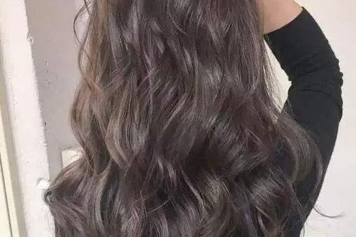 头发多适合大波浪吗 头发多烫大波浪好看吗