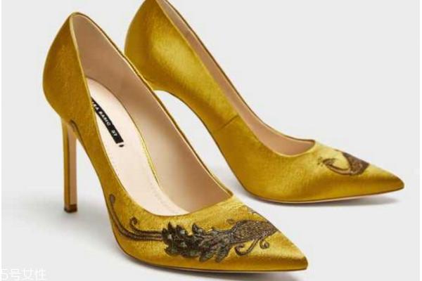 2018流行什么鞋子女鞋 2018流行女鞋图片