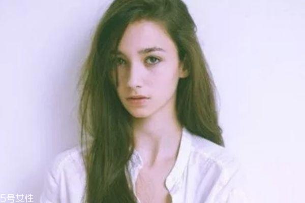 蜡纸脱毛后怎么护理 脱毛蜡纸的正确使用方法