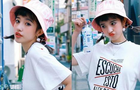 长发戴帽子图片大全 不同帽子不同发型推荐