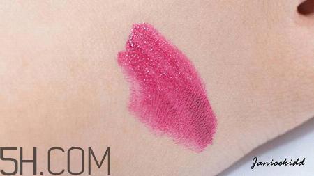 纪梵希新版禁忌之吻色号试色 纪梵希禁忌之吻16号好用吗