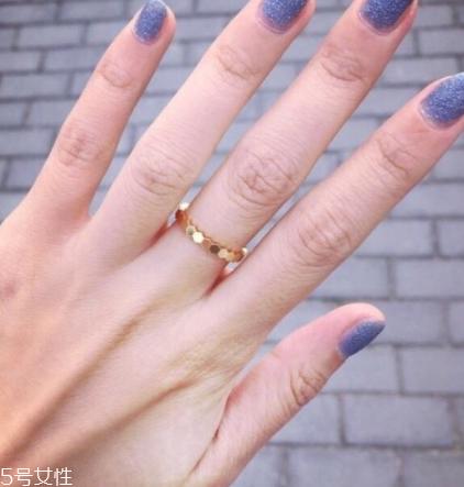 黄金戒指多少钱 每日金价不同