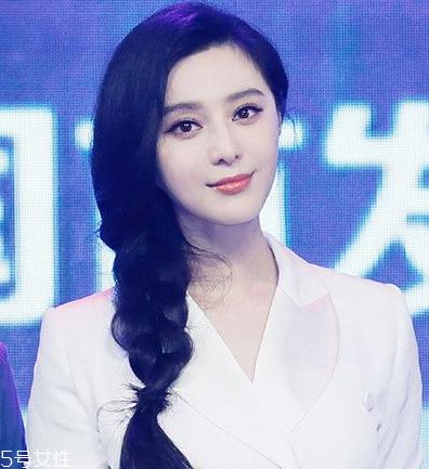 夏天怎么编头发好看 不挑人的编发教程