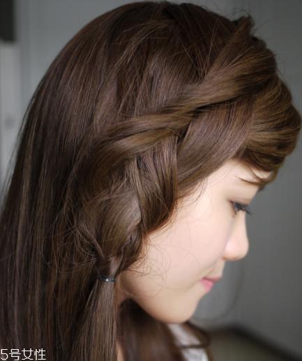 刘海过渡期怎么编发好看 刘海过渡期3个超简单编发教程