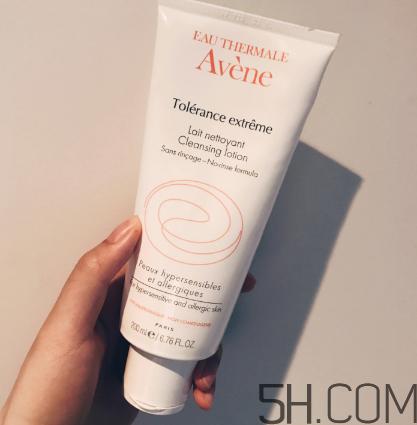 雅漾舒缓特护洁面乳怎么样？好用吗？