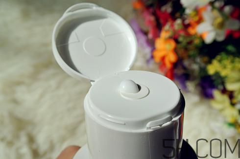 雅漾舒缓特护洁面乳怎么样？好用吗？