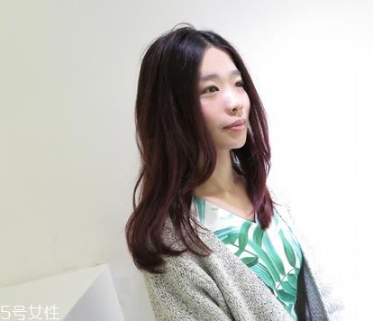 烫发棒怎么卷发 烫发棒怎么打造慵懒长卷发