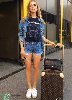 lv拉杆箱怎么看真假？lv行李箱真假辨别